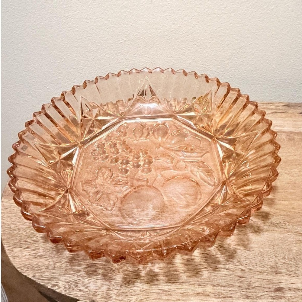 Vintage Federal Glass Pioneer Fruit Bowl Pink Depression Glass Sawtooth Rim 10.5